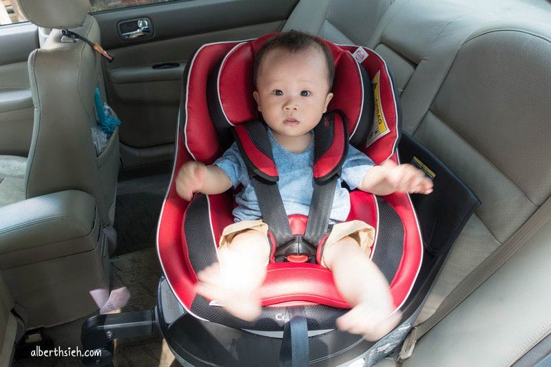 Neroom isofix．Combi（360度旋轉嬰兒安全汽座）
