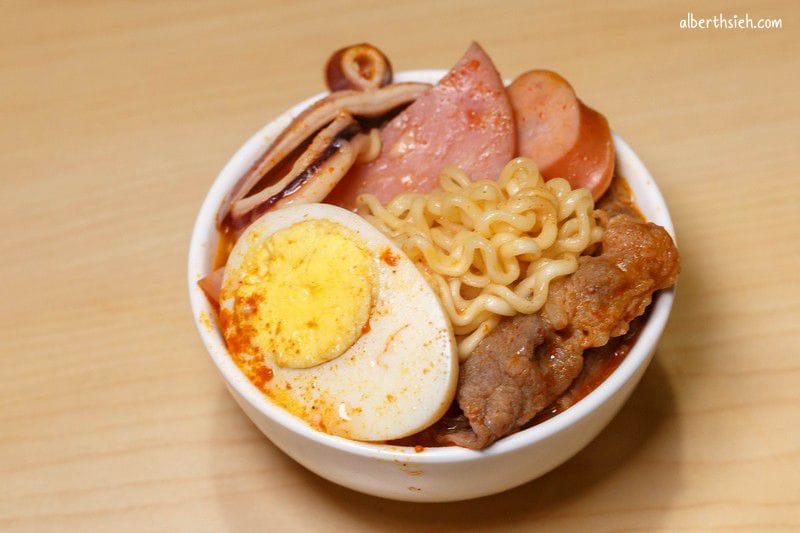 Tigerroar韓虎嘯．捷運市政府美食（道地的韓味年糕鍋）