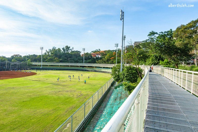 八卦山天空步道．彰化景點（1000公尺長的步道可以輕鬆散步賞美景）