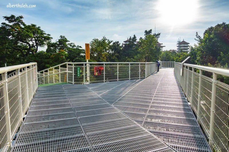 八卦山天空步道．彰化景點（1000公尺長的步道可以輕鬆散步賞美景）