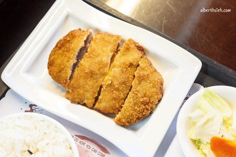 伊豆咖啡館．台中后里美食（餐點選擇多價格合理的複合式簡餐店）