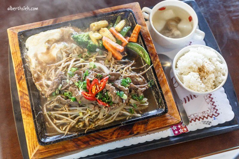 伊豆咖啡館．台中后里美食（餐點選擇多價格合理的複合式簡餐店）