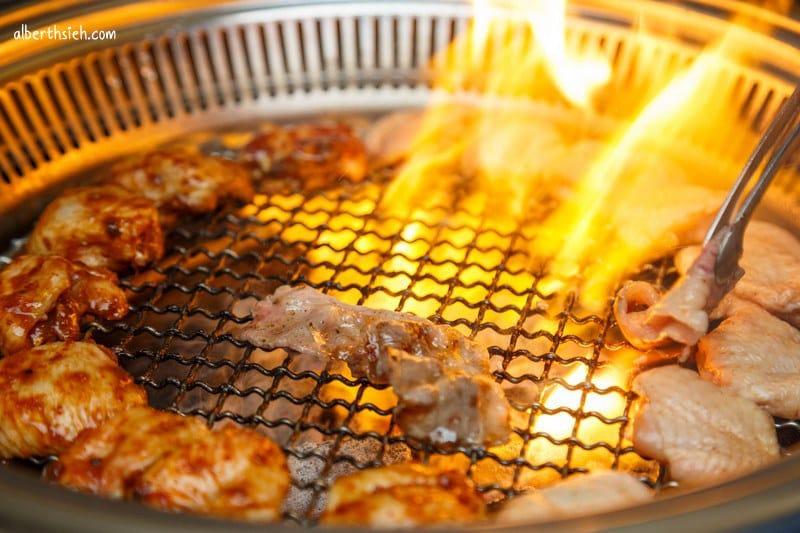 京東燒肉專門店．松江南京站美食（一天只有八份的超吸睛全牛套餐）