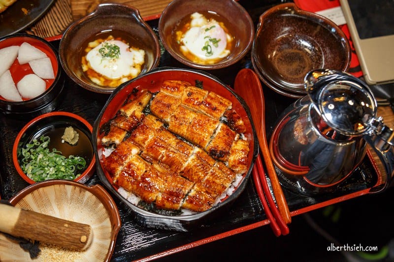 大江戶町鰻屋．台中美食（使用青口活鰻並現撈現殺現烤超過10種吃法）