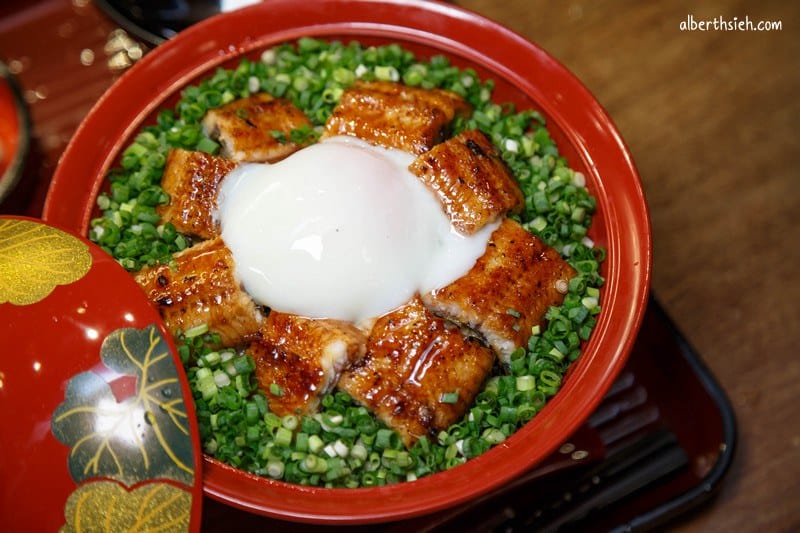大江戶町鰻屋.台中美食(使用青口活鰻並現撈現殺現烤超過10種吃法) - 第18張圖 大江戶町鰻屋.台中美食(使用青口活鰻並現撈現殺現烤超過10種吃法)