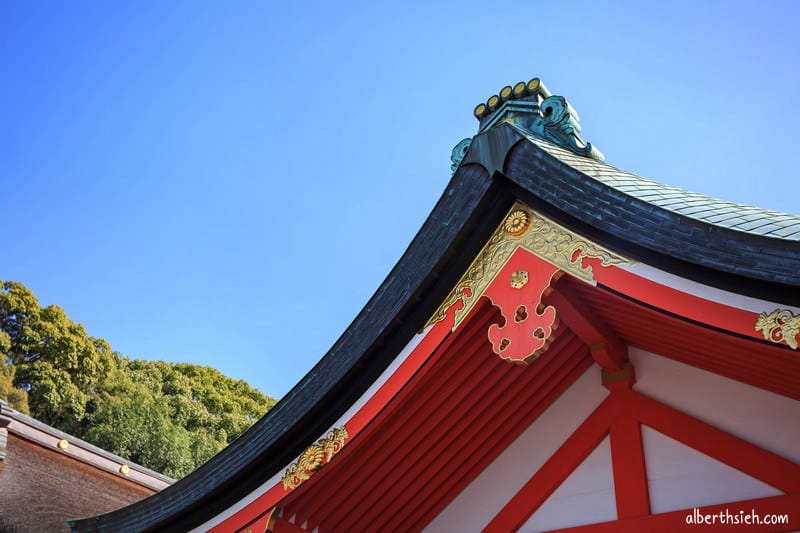 伏見稻荷大社．京都景點（感受千本鳥居震撼以及獨特狐狸造型繪馬）