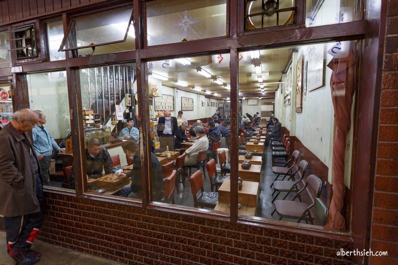 八重勝串炸．大阪新世界美食（酥脆不油膩的平價庶民小吃）