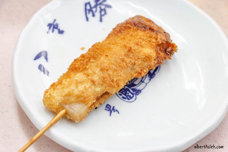 八重勝串炸．大阪新世界美食（酥脆不油膩的平價庶民小吃）