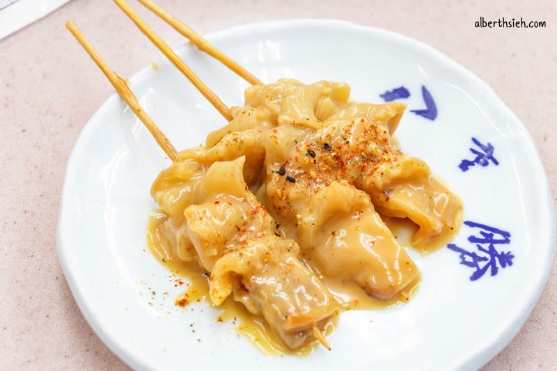 八重勝串炸．大阪新世界美食（酥脆不油膩的平價庶民小吃）