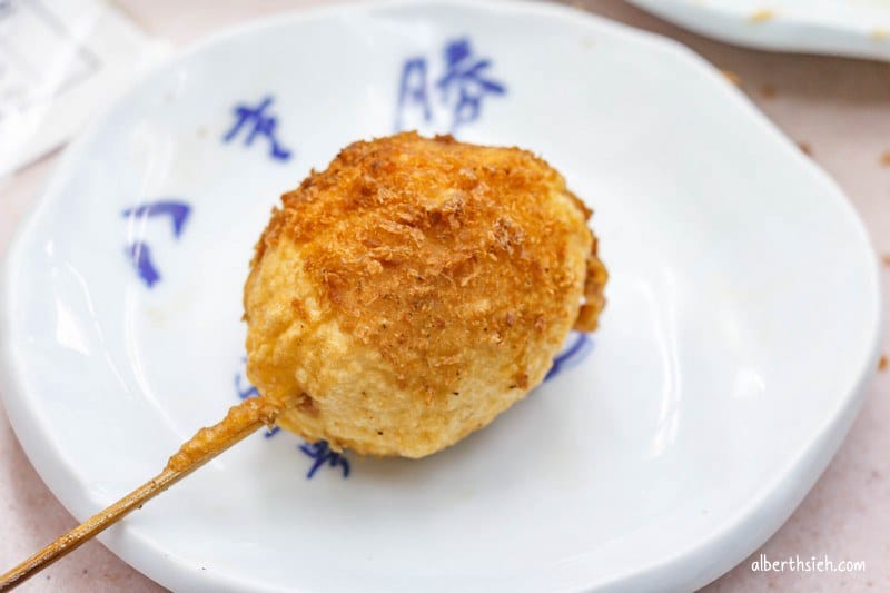八重勝串炸．大阪新世界美食（酥脆不油膩的平價庶民小吃）