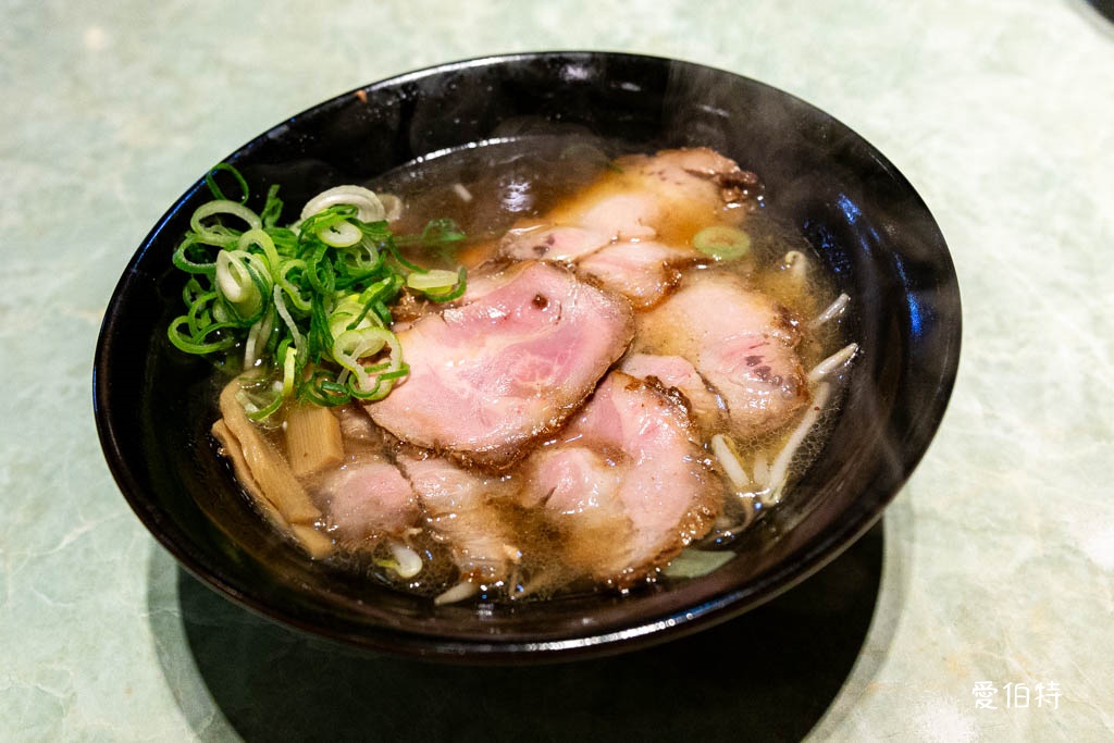 博多川端どさんこ拉麵本店｜九州福岡美食，傳承50年的蔬菜拉麵 @愛伯特