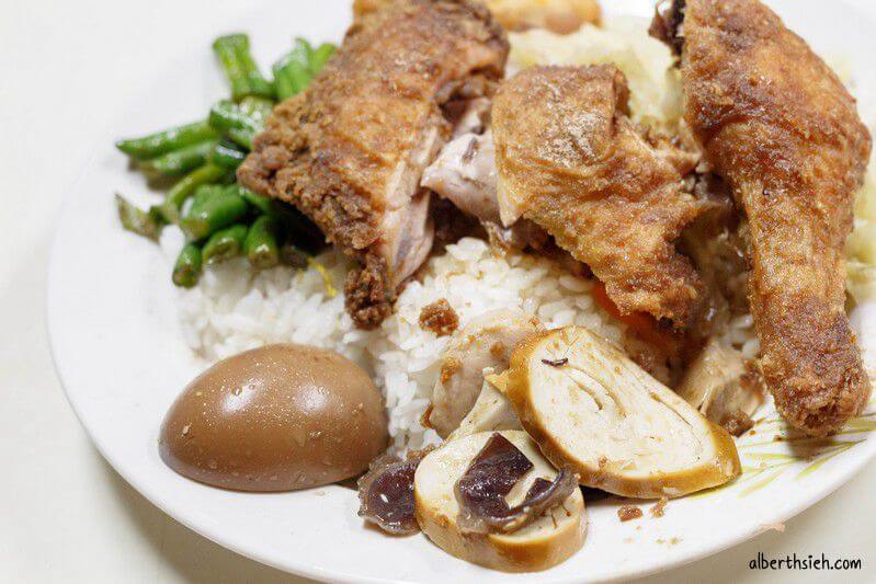 中式便當．桃園中壢美食（傳統老店雞腿飯配菜都好吃）