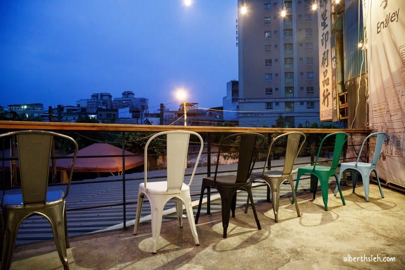 享巷enalley cafe．桃園美食（火車站旁的文青歐風咖啡廳）
