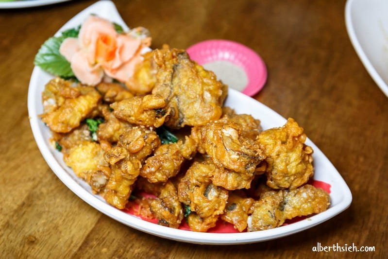 咕咕香甕仔雞．台中西屯美食（皮脆肉鮮嫩多汁不乾柴）