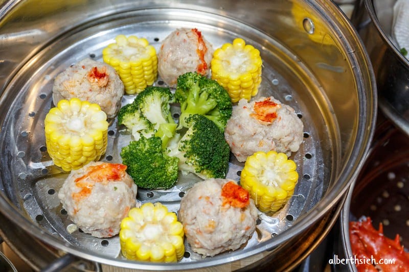 [已歇業]釜山珍妮佛．台中美食（超霸氣的韓國九層海鮮塔）