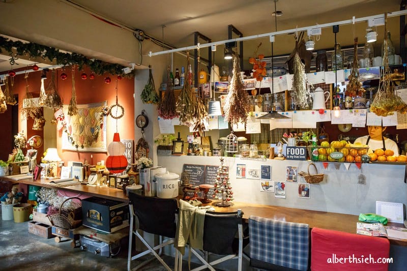 Isabella’s cafe．台中中興一街綠光計畫（巷弄老宅內的綠意花園）