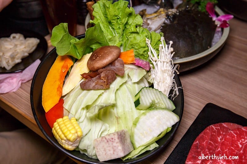 灰鴿．台中火鍋美食（食材新鮮份量十足價格實惠在地人超推）