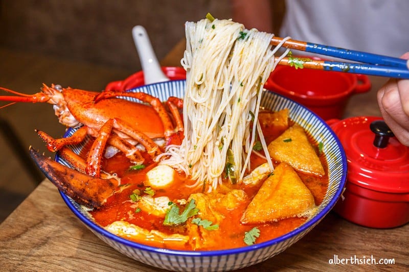 龍波斯特．台中禮客美食（叻沙湯麵、三明治、比薩、燉飯、濃湯的龍蝦全料理）