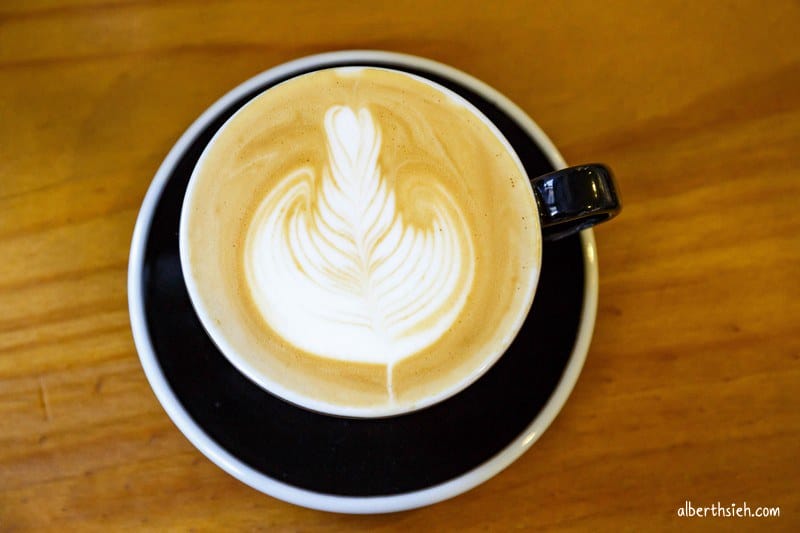Explore Coffee Studio．桃園咖啡廳（自家烘豆點拿鐵也可以選擇豆子）