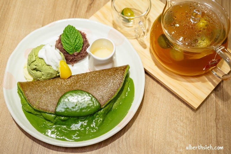 屋莎鬆餅屋．桃園新光三越美食（濃抹茶鬆餅蓬鬆綿密好吃）