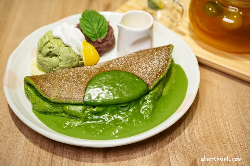 屋莎鬆餅屋．桃園新光三越美食（濃抹茶鬆餅蓬鬆綿密好吃）