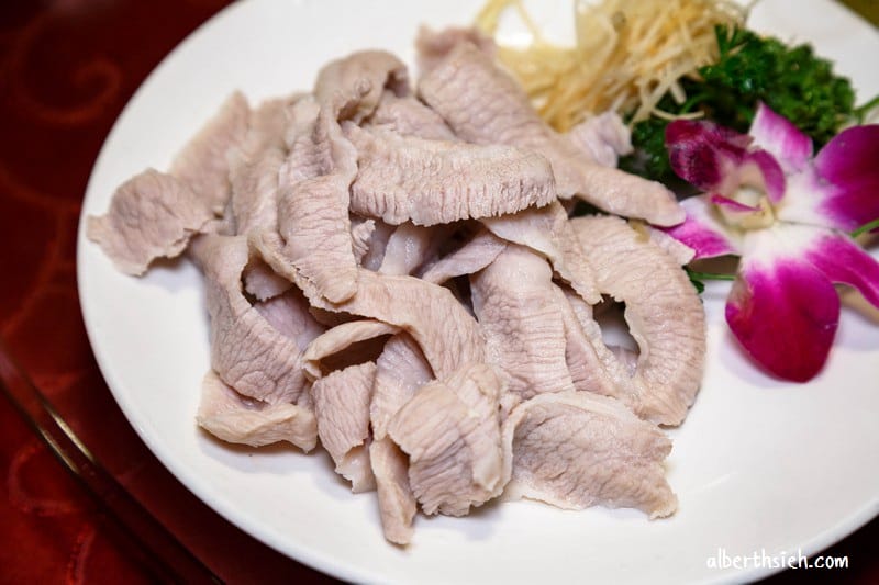 阿秋大肥鵝．台中西屯美食（燒鵝皮酥脆且肥嫩好吃）