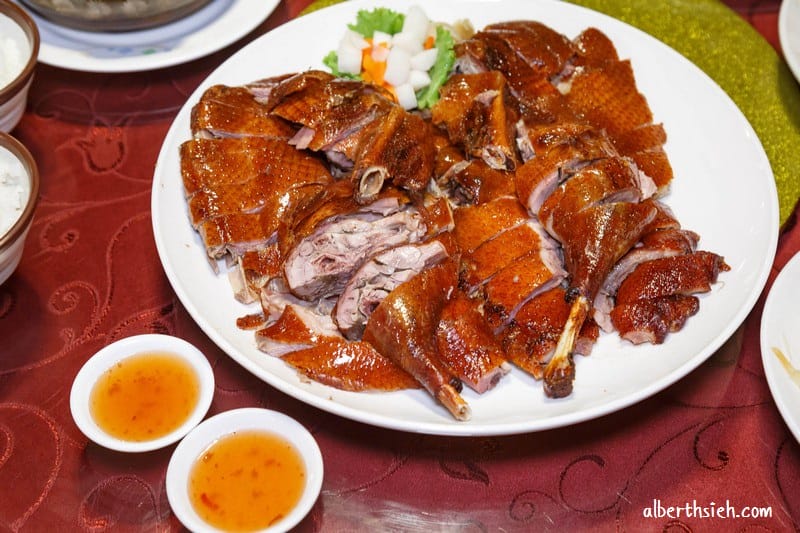 阿秋大肥鵝．台中西屯美食（燒鵝皮酥脆且肥嫩好吃）