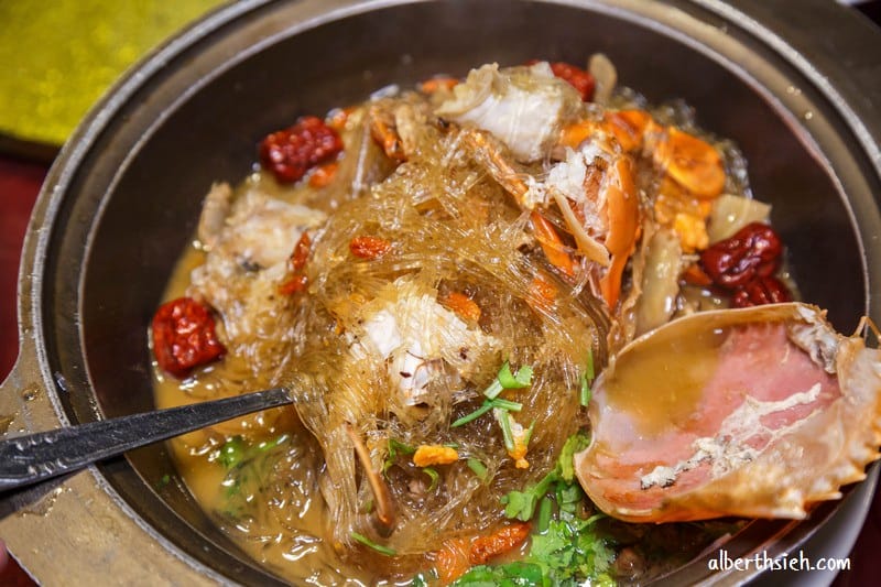 阿秋大肥鵝．台中西屯美食（燒鵝皮酥脆且肥嫩好吃）