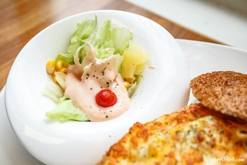 艾菲特異國料理．桃園龜山美食（星月橋旁的美麗溪景咖啡廳）