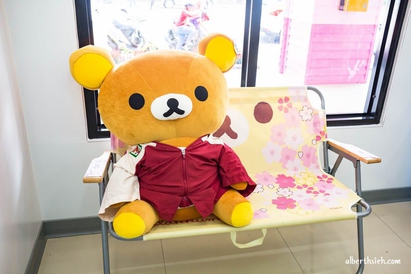 7-11后糖門市（全台首間粉紅夢幻糖果屋，后里IG打卡必去景點）