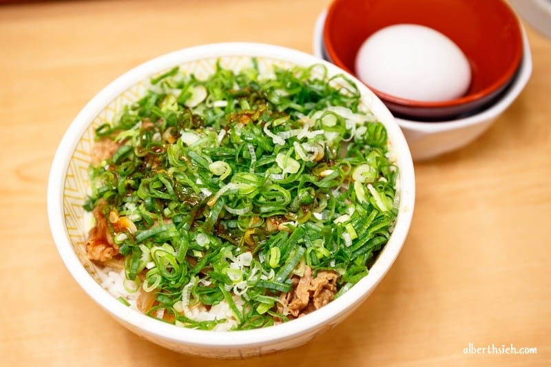 すき家(SUKIYA)．桃園火車站美食（來自日本的平價親民美食）