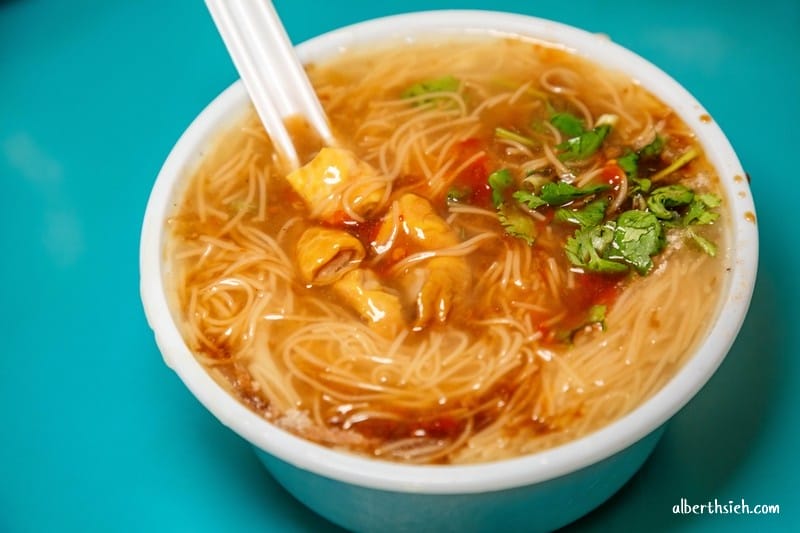 劉記龍岡大腸麵線．桃園平鎮美食（忠貞市場內早餐限定的清爽麵線）