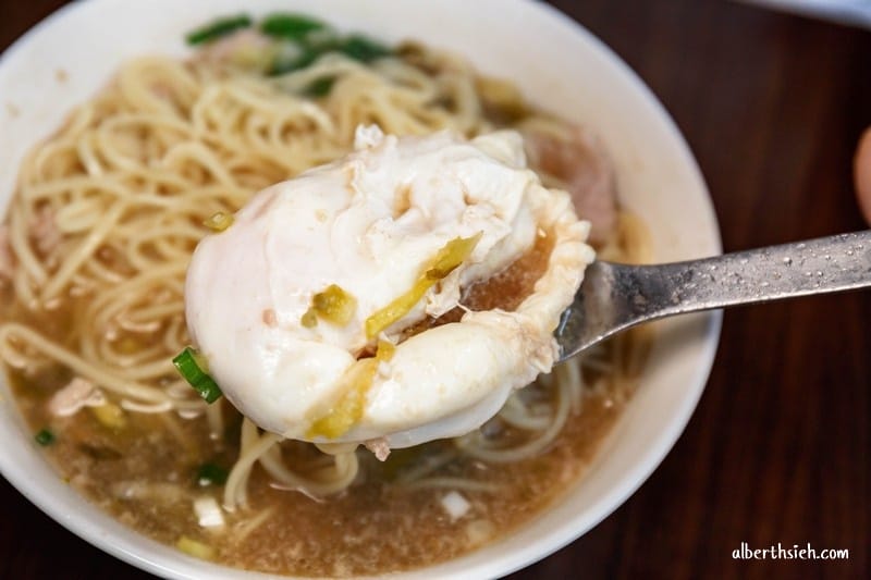 阿美米干．龍岡忠貞市場美食（雲南傳統小吃建議搭配米線蛋黃麵）