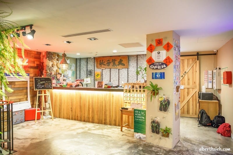 花蓮推薦飯店．洄瀾窩青年旅舍（火車站前交通超方便，網路評價超高分）