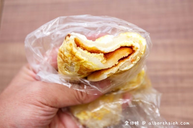 轉角鍋貼．桃園平鎮龍岡美食（古早味蛋餅蘿蔔糕也蠻推薦好吃）