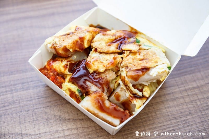 轉角鍋貼．桃園平鎮龍岡美食（古早味蛋餅蘿蔔糕也蠻推薦好吃）