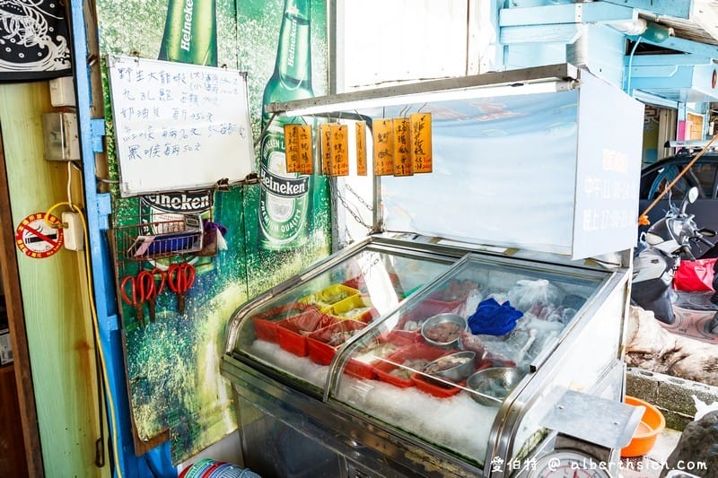 美崙海鮮．花蓮美食（在地人的愛店，要來一定要先訂位，現撈海鮮熱炒必點）
