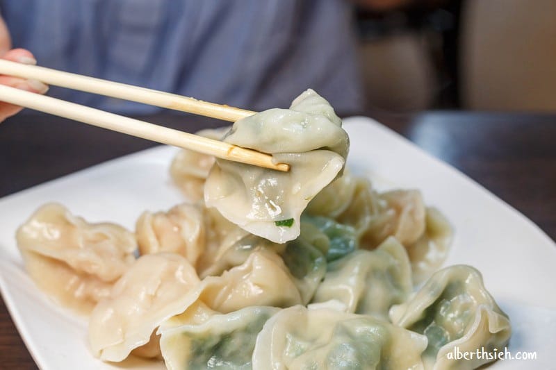 286水餃．桃園中壢美食（一顆只要3.5元，24H營業中原學生的覓食好去處）