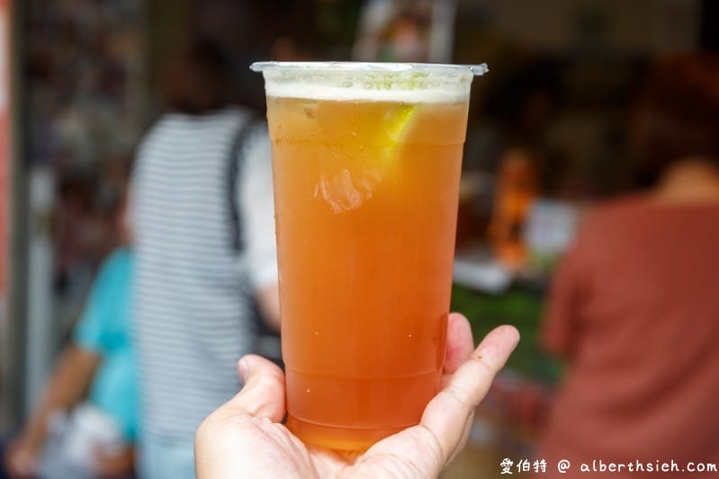 炸彈蔥油餅黃車/約伯賞茶炸彈檸檬茶（花蓮超知名的排隊美食小吃）