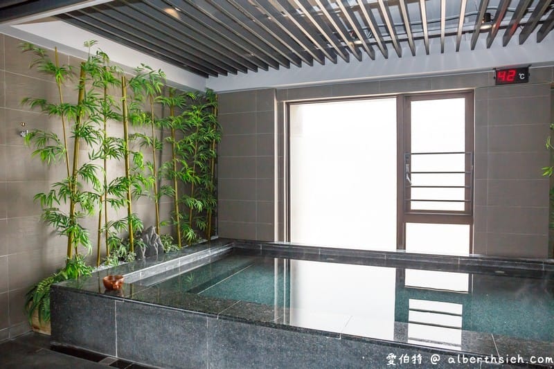 花蓮煙波飯店（太平洋海景/三溫暖/健身房/遊戲區/公正包子吃到飽/接駁車）