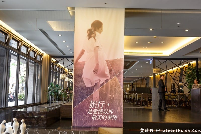 花蓮煙波飯店（太平洋海景/三溫暖/健身房/遊戲區/公正包子吃到飽/接駁車）