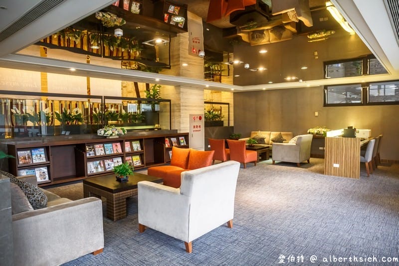 花蓮煙波飯店（太平洋海景/三溫暖/健身房/遊戲區/公正包子吃到飽/接駁車）