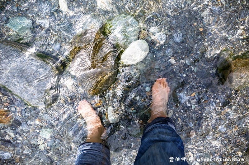 翡翠谷水簾瀑布．花蓮景點（走過神秘隧道後才得以看見世外桃源超清涼瀑布）