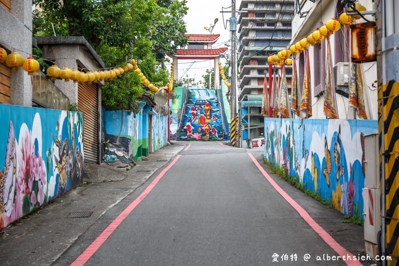 力爭上游鯉魚彩繪階梯．花蓮景點（位於北濱福天宮活靈活現超吸睛）