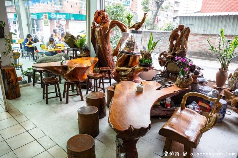 陳Q古早黑砂糖剉冰｜桃園火車站冰店推薦，黑糖香濃美味消暑