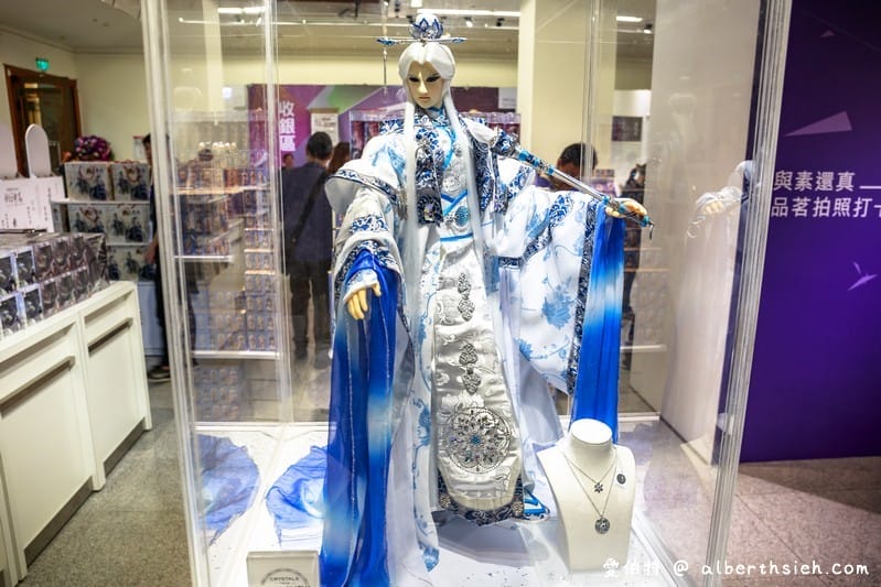 霹靂藝術科幻特展（霹靂布袋戲素結合光碼辨識技術超讚，暑假展覽必逛）