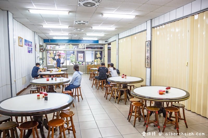液香扁食店．花蓮美食（超過70年的在地平民小吃）