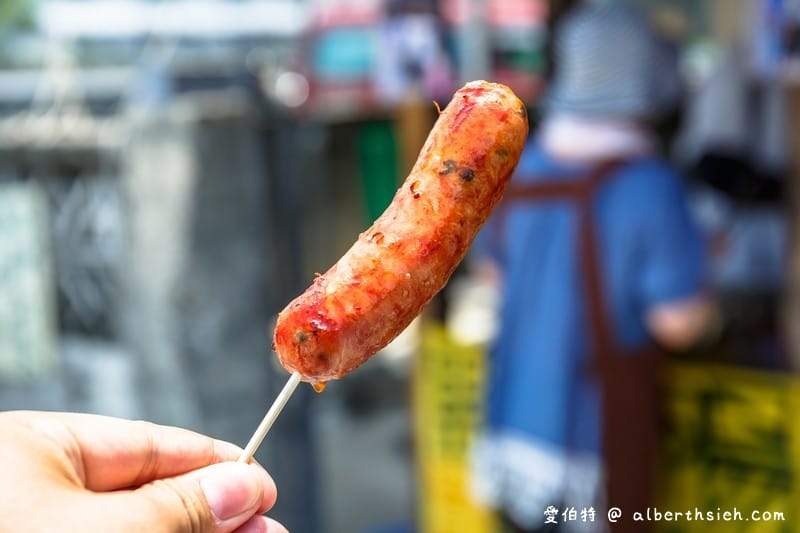 花蓮慶修院馬告香腸｜號稱世界最好吃的香腸，香腸彈牙多汁有肉香超美味