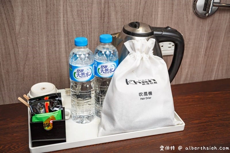 康瀚行旅．高雄住宿推薦（丹丹漢堡/六合夜市/駁二就在附近價錢也實惠，四方通行9顆星好評）