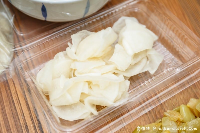 家香北平脆皮烤鴨．桃園龜山美食（皮脆鴨肉多汁不柴，熱炒夾餅都好吃）